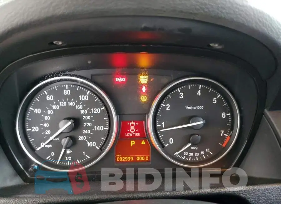 WBAVM1C59FV314732 Photo# 9