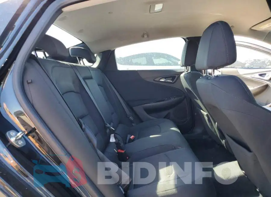 1G1ZB5ST7HF127142 Photo# 10