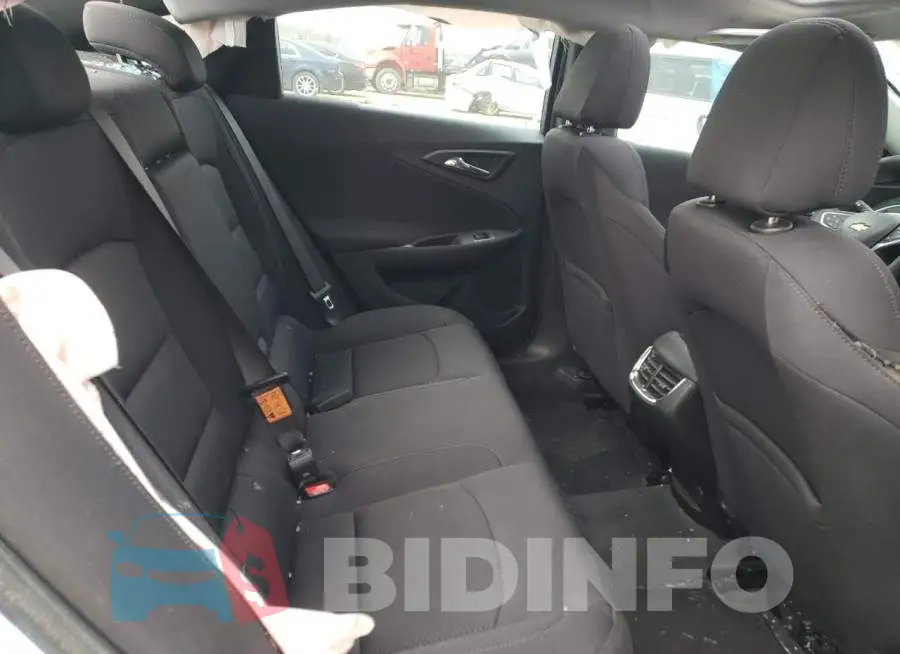 1G1ZD5ST1NF150759 Photo# 10