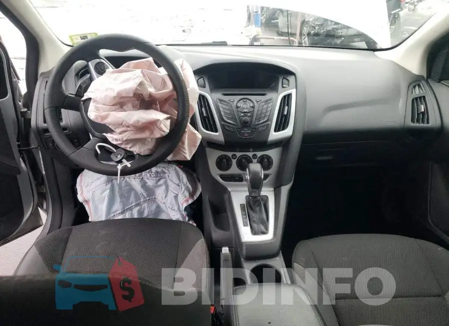 1FADP3F29EL140115 Photo# 8