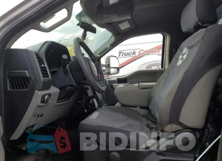 1FTBF2BT5KEF46602 Photo# 7