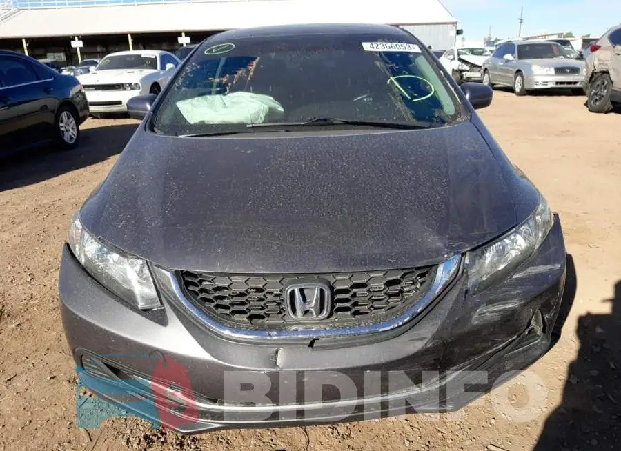 19XFB2F53EE026237 Photo# 5