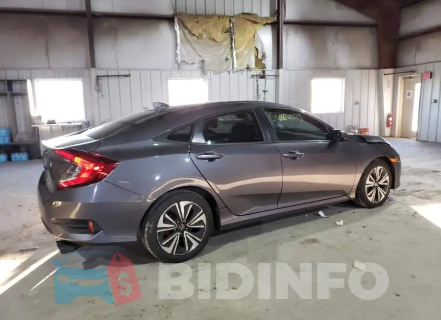 19XFC1F37HE202586 Photo# 3
