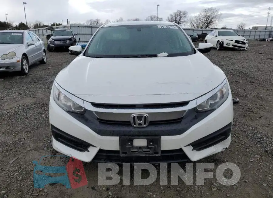 19XFC2F72JE209296 Photo# 5
