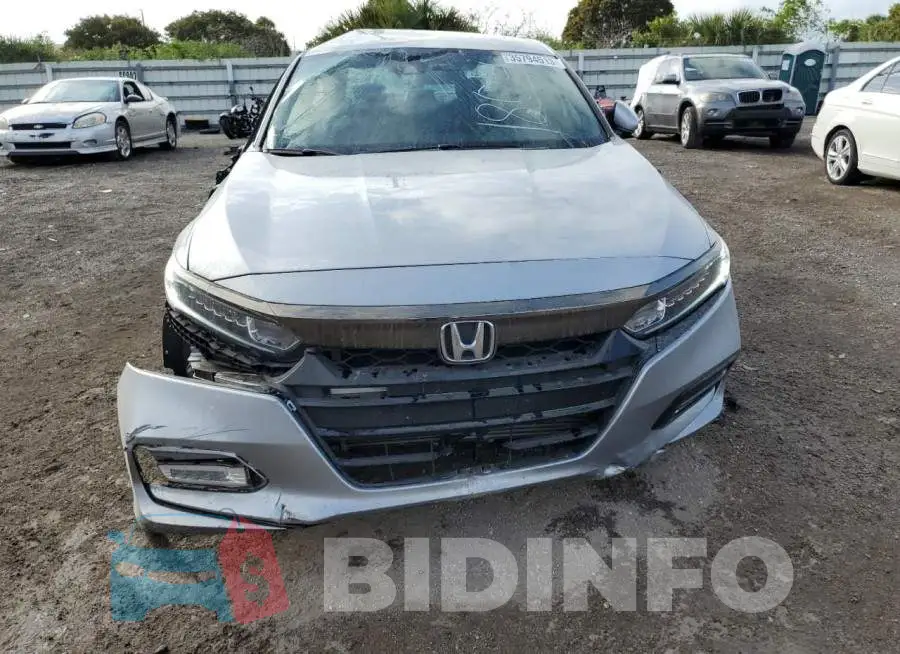 1HGCV1F36LA151804 Photo# 5