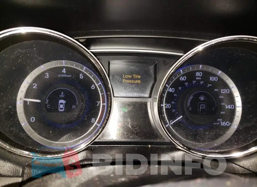 5NPEC4AC1EH814262 Photo# 9