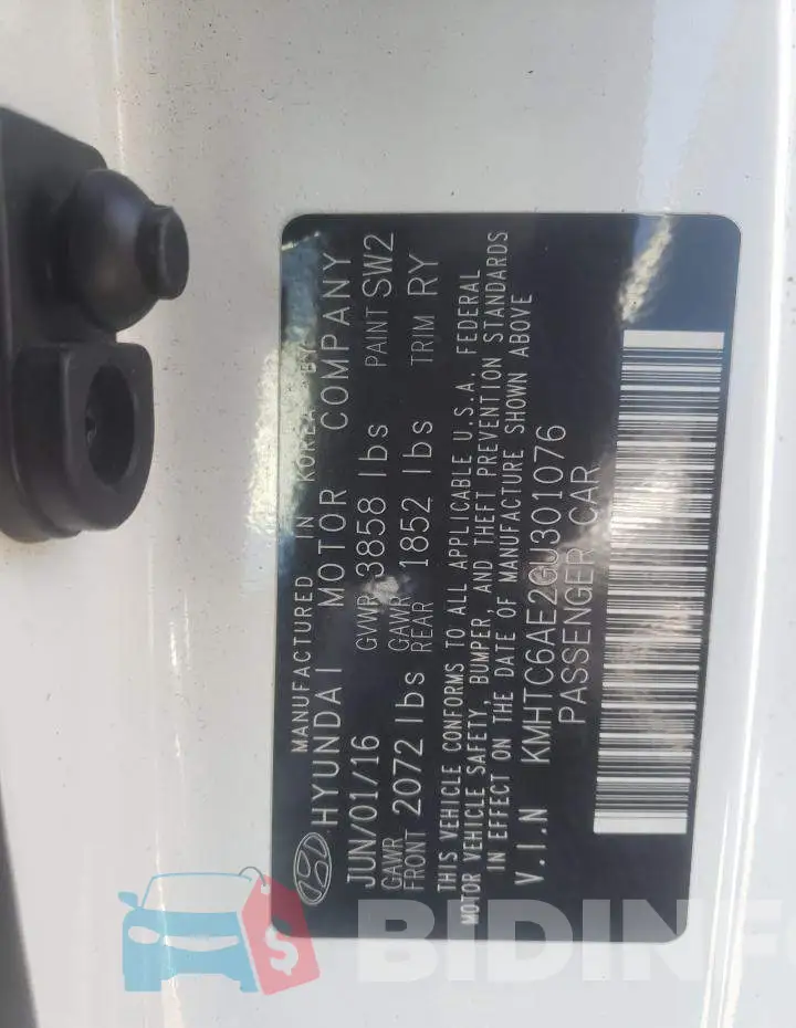 KMHTC6AE2GU301076 Photo# 12