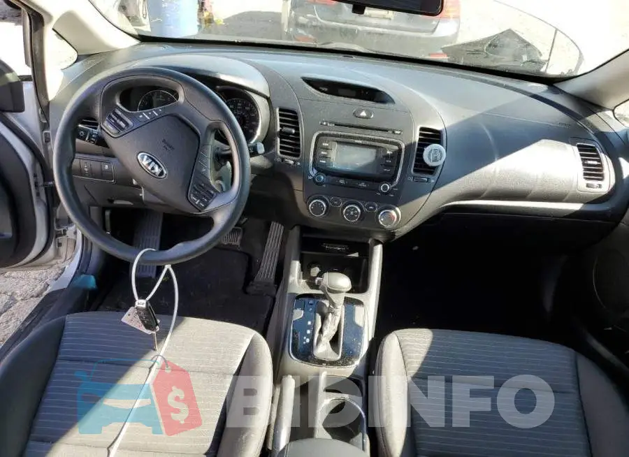 3KPFL4A73HE025174 Photo# 8