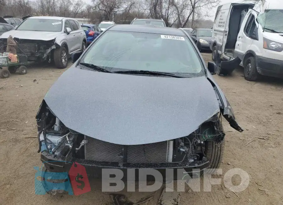 2T1BURHE3EC212146 Photo# 5