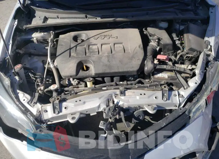 2T1BURHE5JC000830 Photo# 11