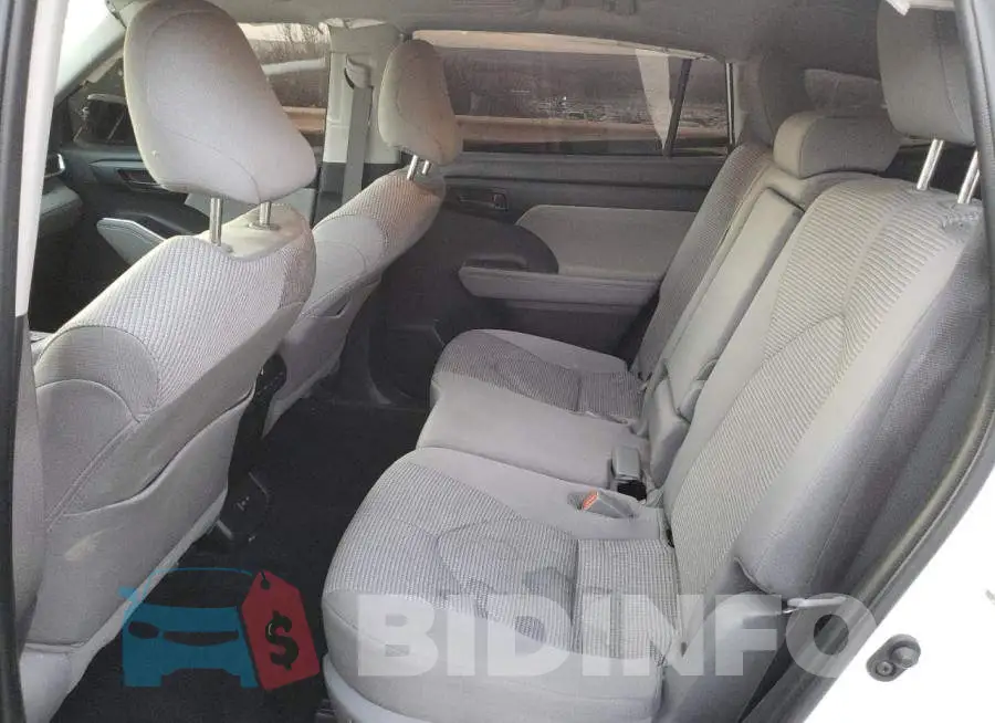 5TDZZRAH9NS116727 Photo# 11
