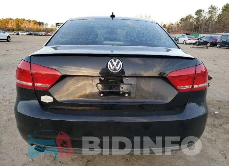 1VWBS7A31EC045584 Photo# 6