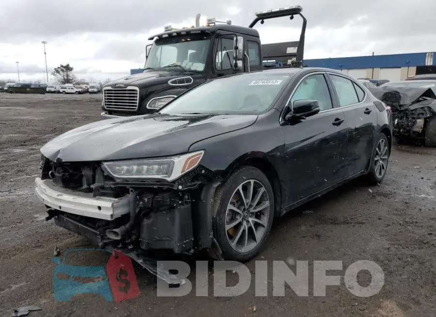 19UUB2F35KA004178 Photo# 1