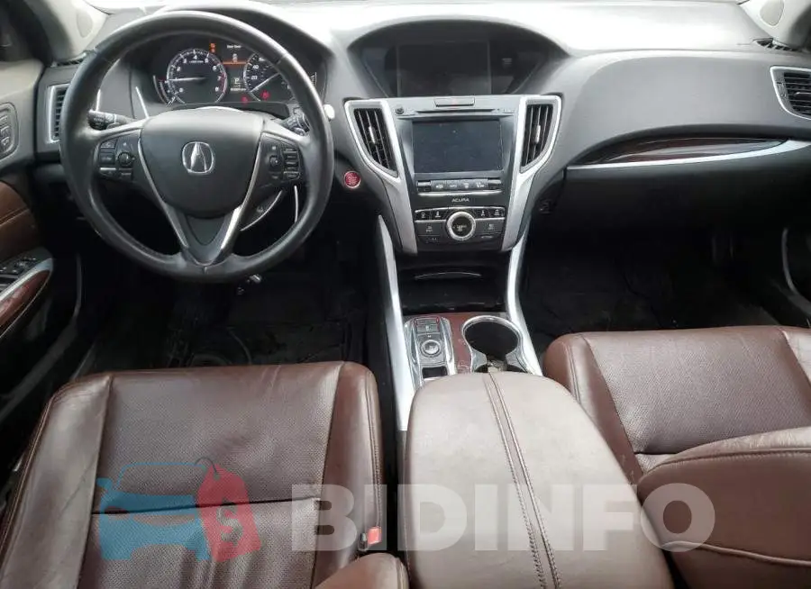 19UUB2F56FA020607 Photo# 8