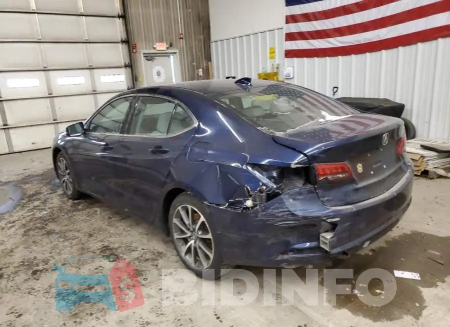 19UUB2F57FA007252 Photo# 2
