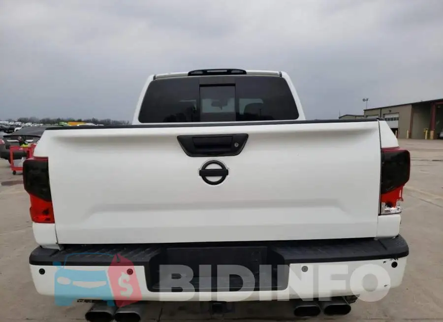 1N6AA1E59JN550052 Photo# 6