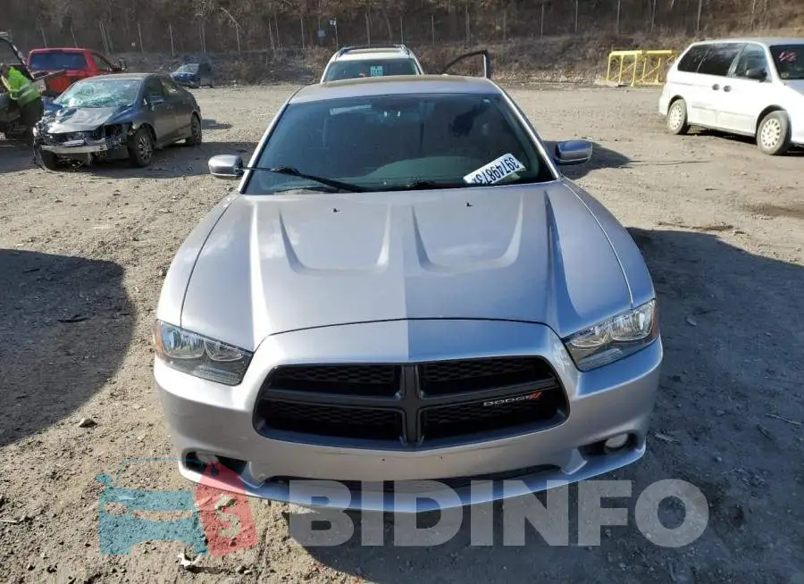2C3CDXJG5EH235166 Photo# 5