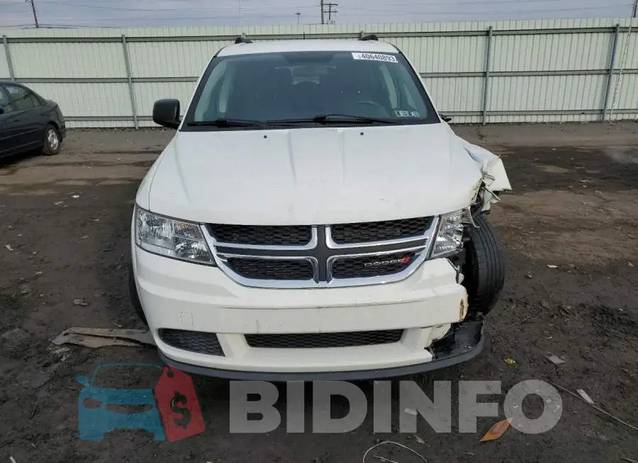 3C4PDCAB8HT577040 Photo# 5