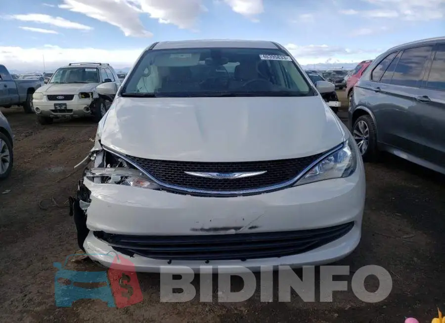 2C4RC1DG1HR675918 Photo# 5
