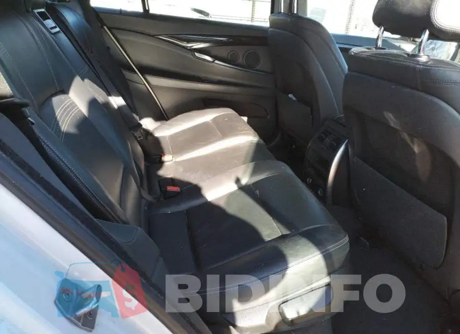 WBA5M2C56GGH99362 Photo# 10