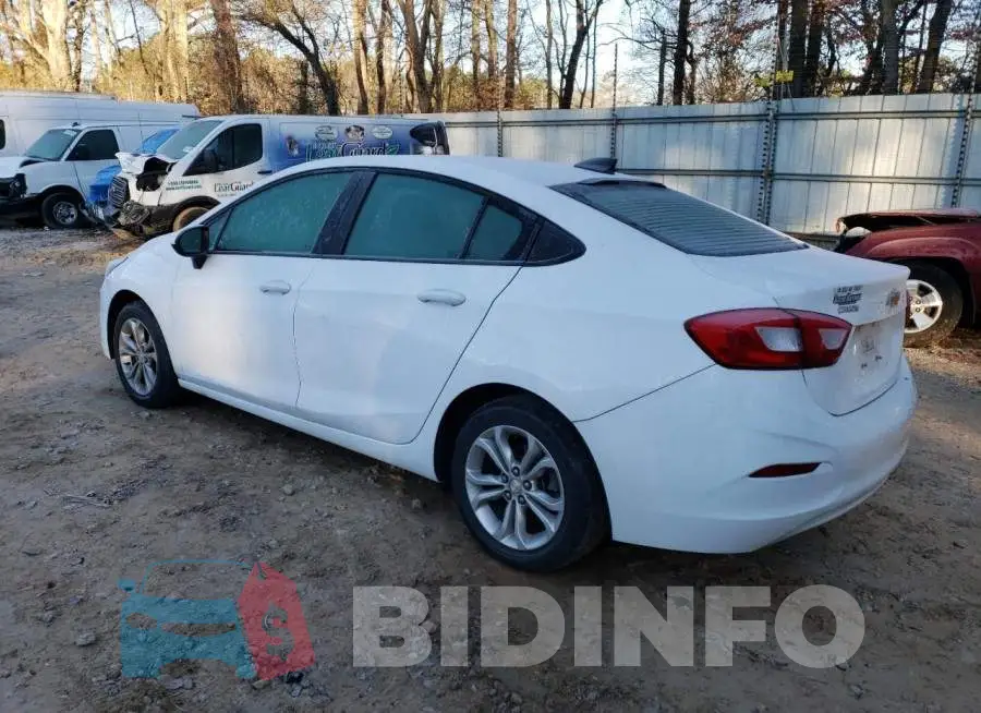 1G1BC5SM8K7152804 Photo# 2