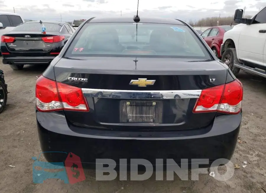 1G1PE5SB4G7193291 Photo# 6