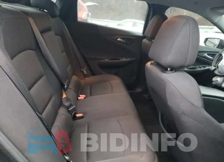 1G1ZB5ST4HF185399 Photo# 10