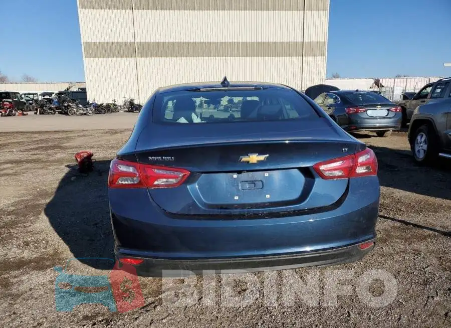 1G1ZD5ST1NF190968 Photo# 6