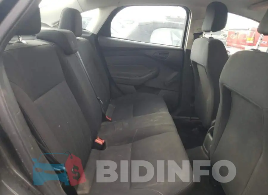 1FADP3E2XJL284929 Photo# 10