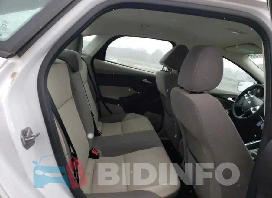 1FADP3F20EL160415 Photo# 10
