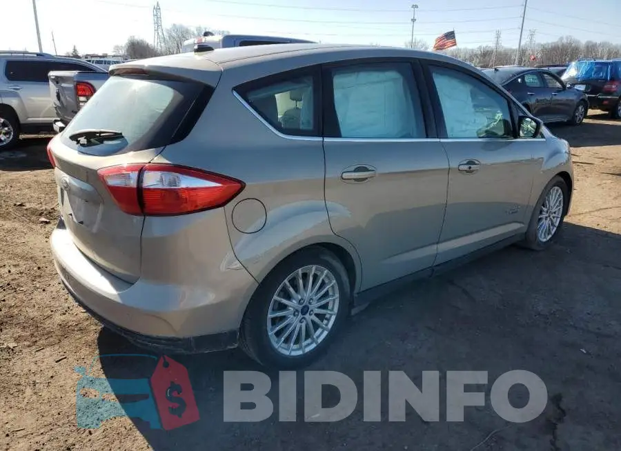 1FADP5CU3FL100969 Photo# 3