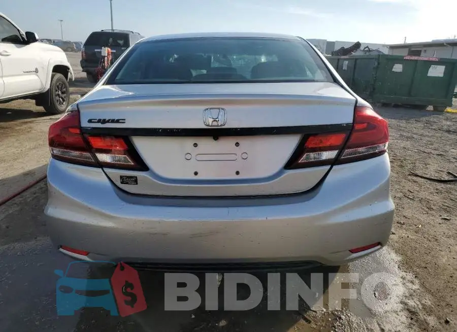 19XFB2F70FE019152 Photo# 6