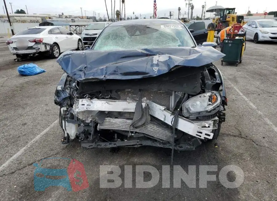 19XFC1F34LE202716 Photo# 5