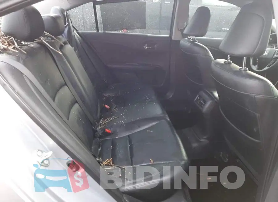 1HGCR3F92HA043045 Photo# 10
