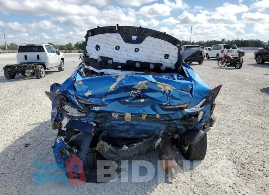 5NPD84LF8JH338574 Photo# 6