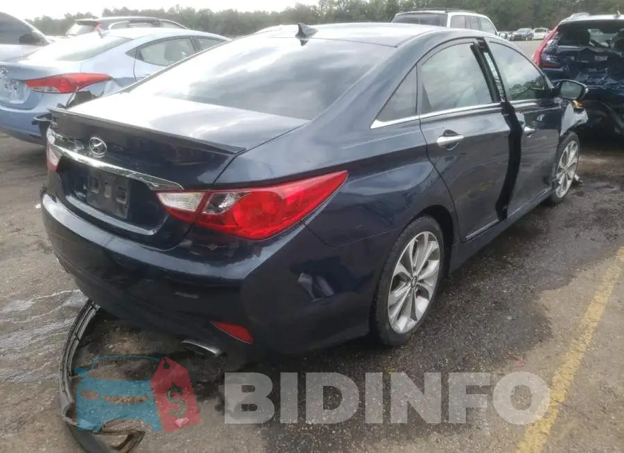 5NPEC4AC1EH840957 Photo# 4