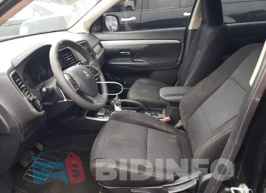 JA4AD2A33JZ052453 Photo# 7