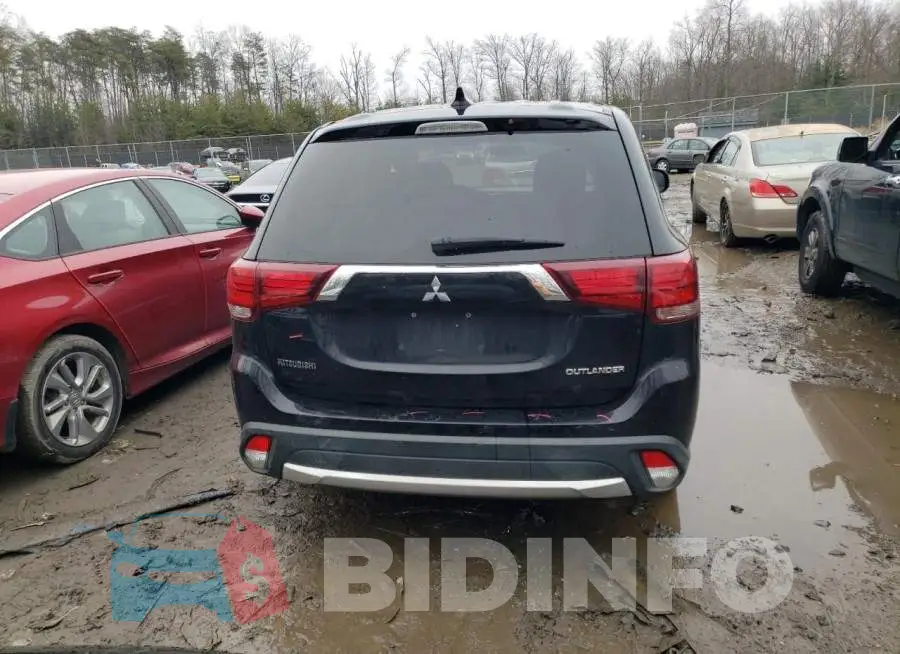 JA4AD2A33JZ052453 Photo# 6
