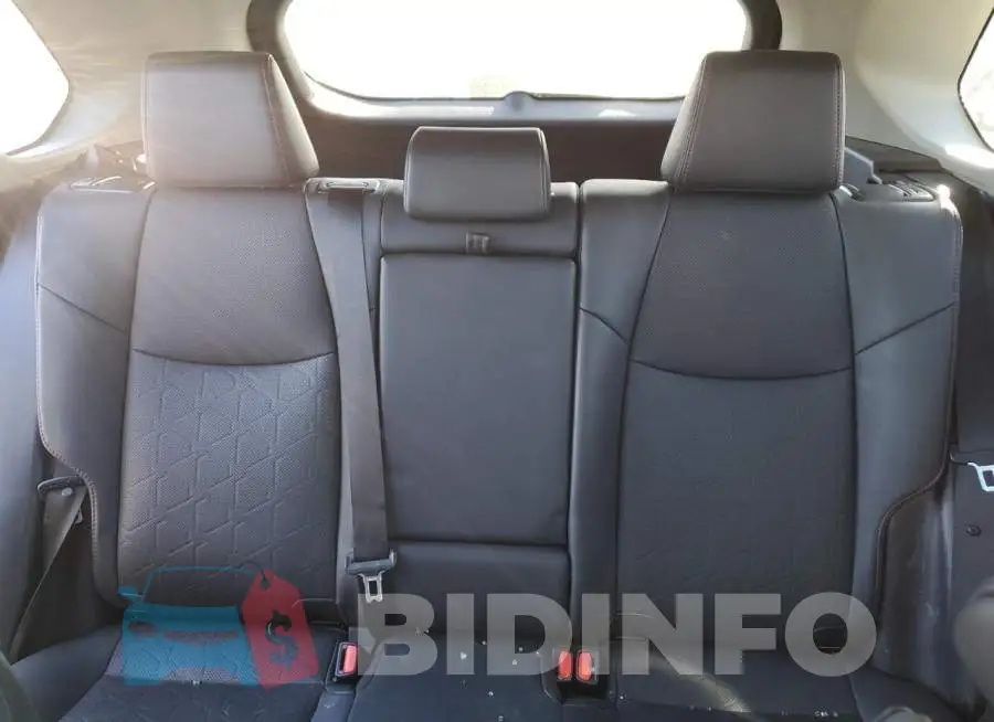 2T3J1RFV8LC089097 Photo# 10