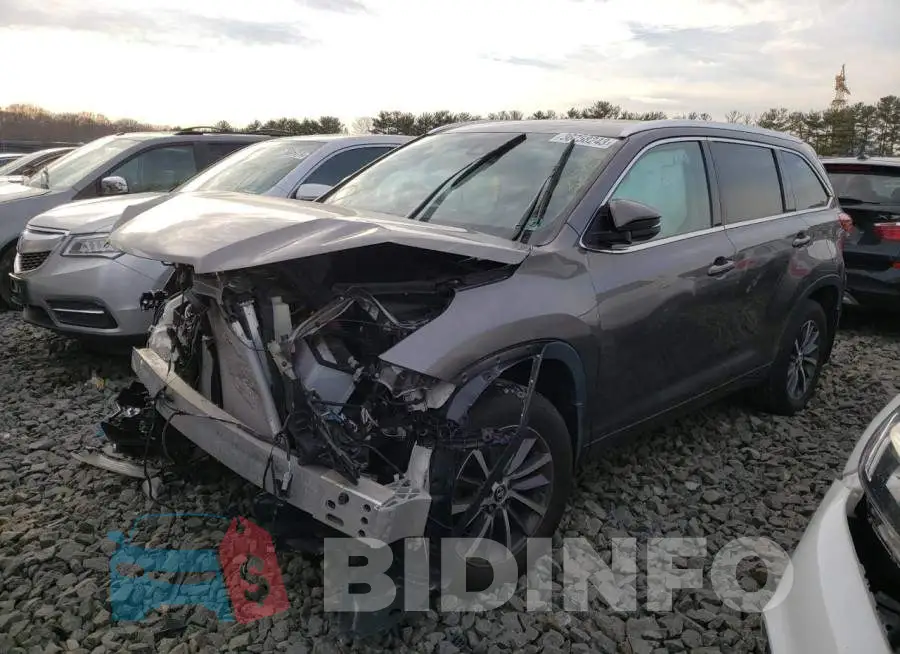 5TDJZRFH7JS552024 Photo# 1