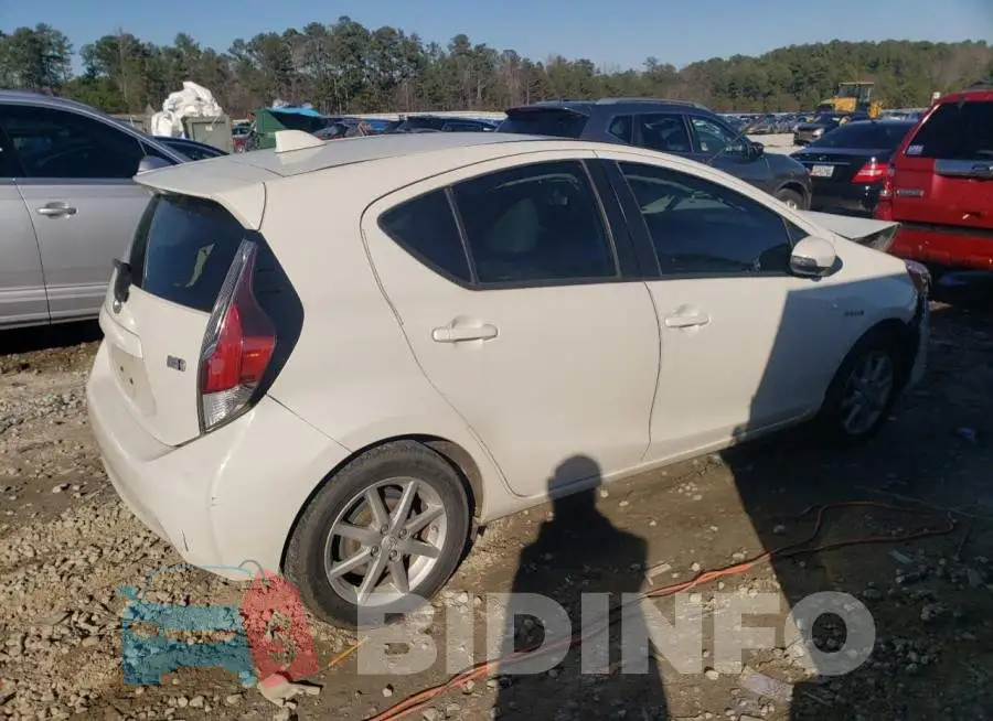JTDKDTB32F1094343 Photo# 3