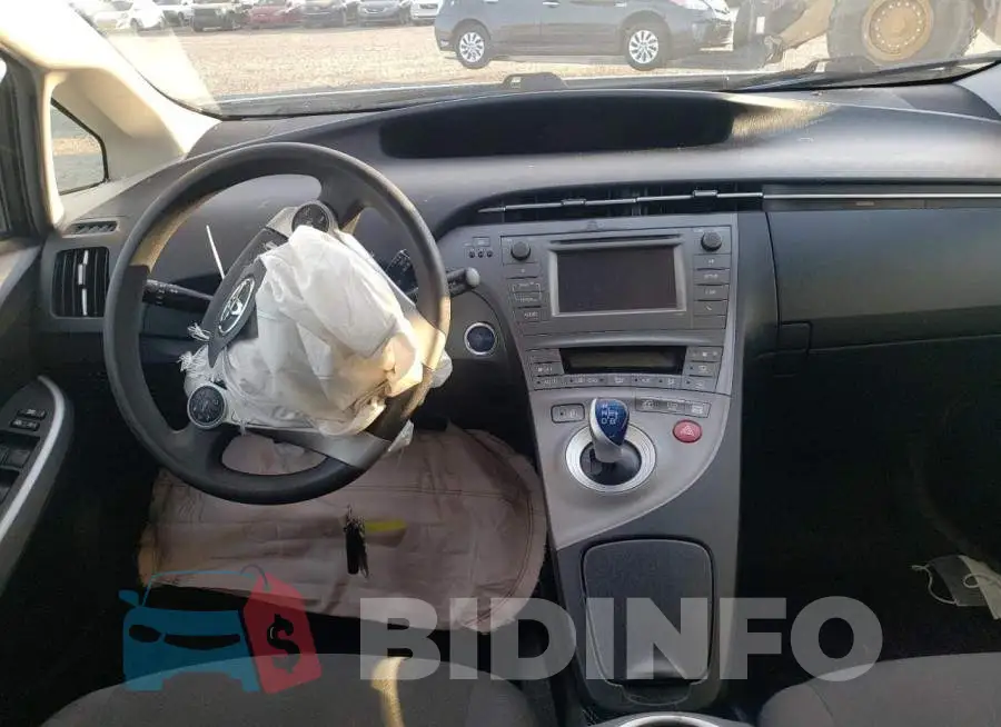 JTDKN3DU3F0469424 Photo# 8