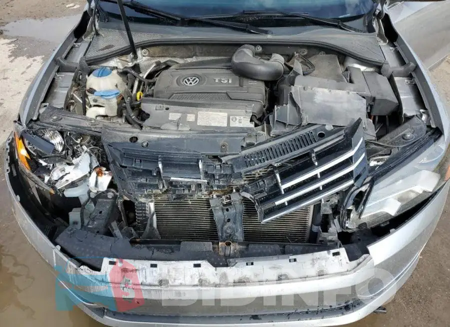 1VWCS7A31EC030362 Photo# 11