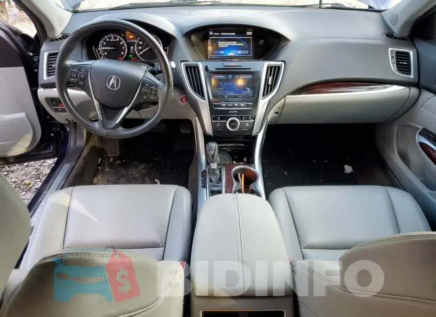 19UUB1F3XFA005200 Photo# 8