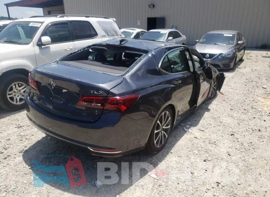 19UUB2F3XFA025985 Photo# 4