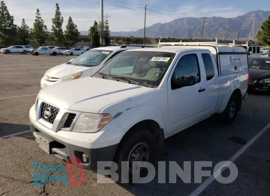 1N6BD0CT2HN734282 Photo# 1