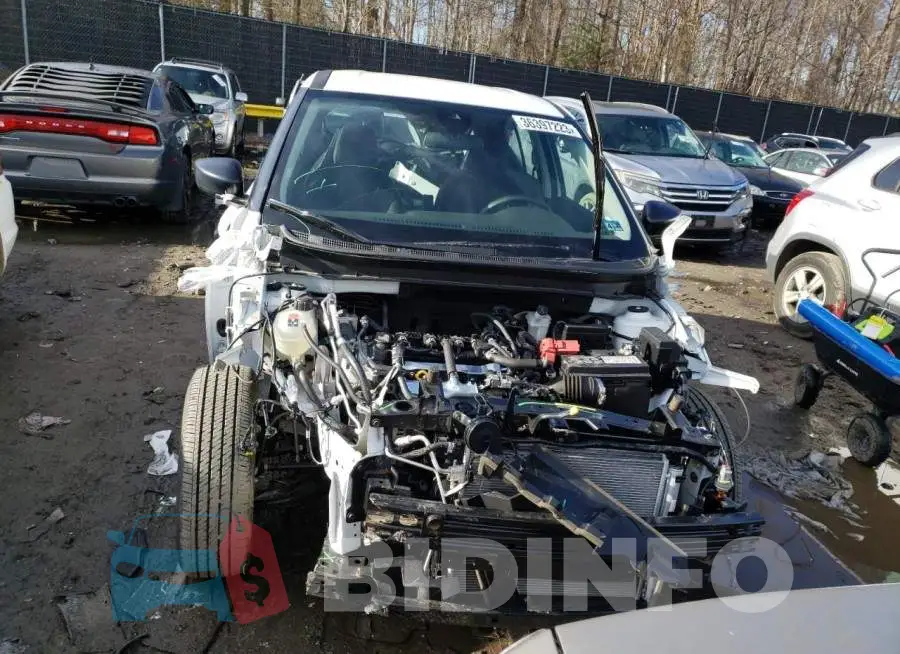 3N1CP5BV3NL494009 Photo# 5