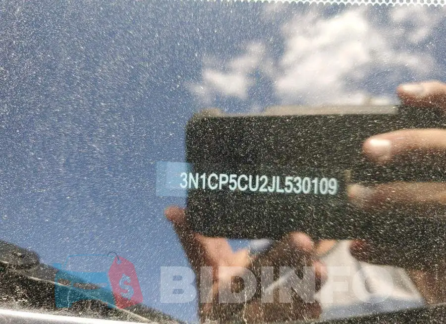 3N1CP5CU2JL530109 Photo# 10