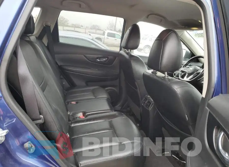 JN8AT2MTXJW461060 Photo# 11