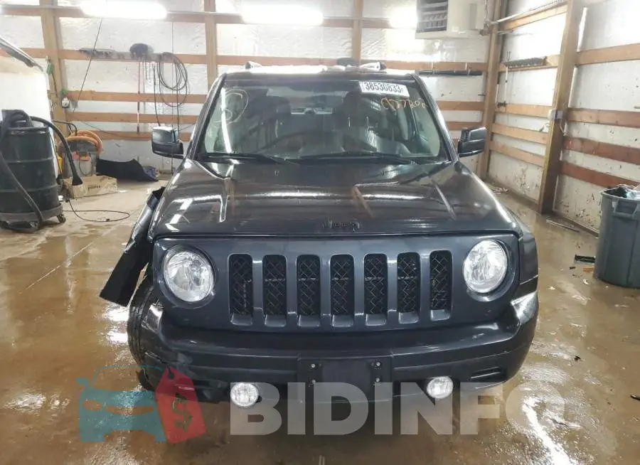 1C4NJPBB7ED927202 Photo# 5